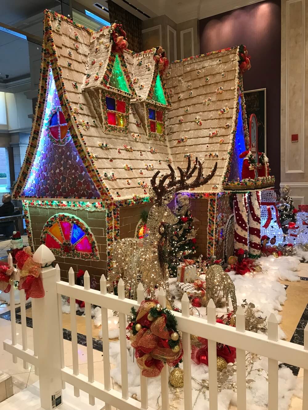 best hotel christmas decorations in new orleans