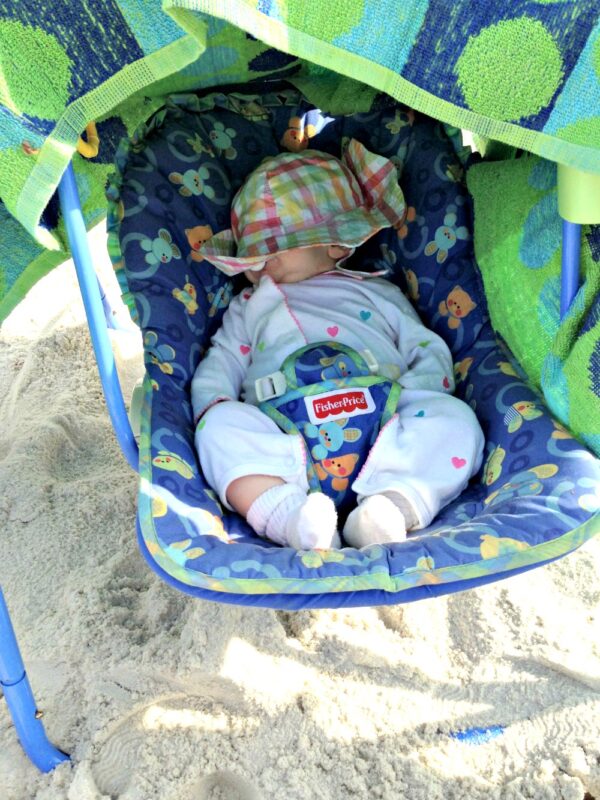 how-to-bring-a-baby-to-the-beach-northshore-parent