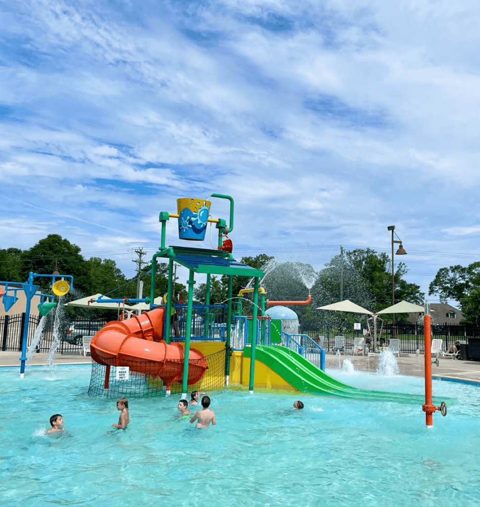 North Shore Splash Pads, Pools and Beaches Guide