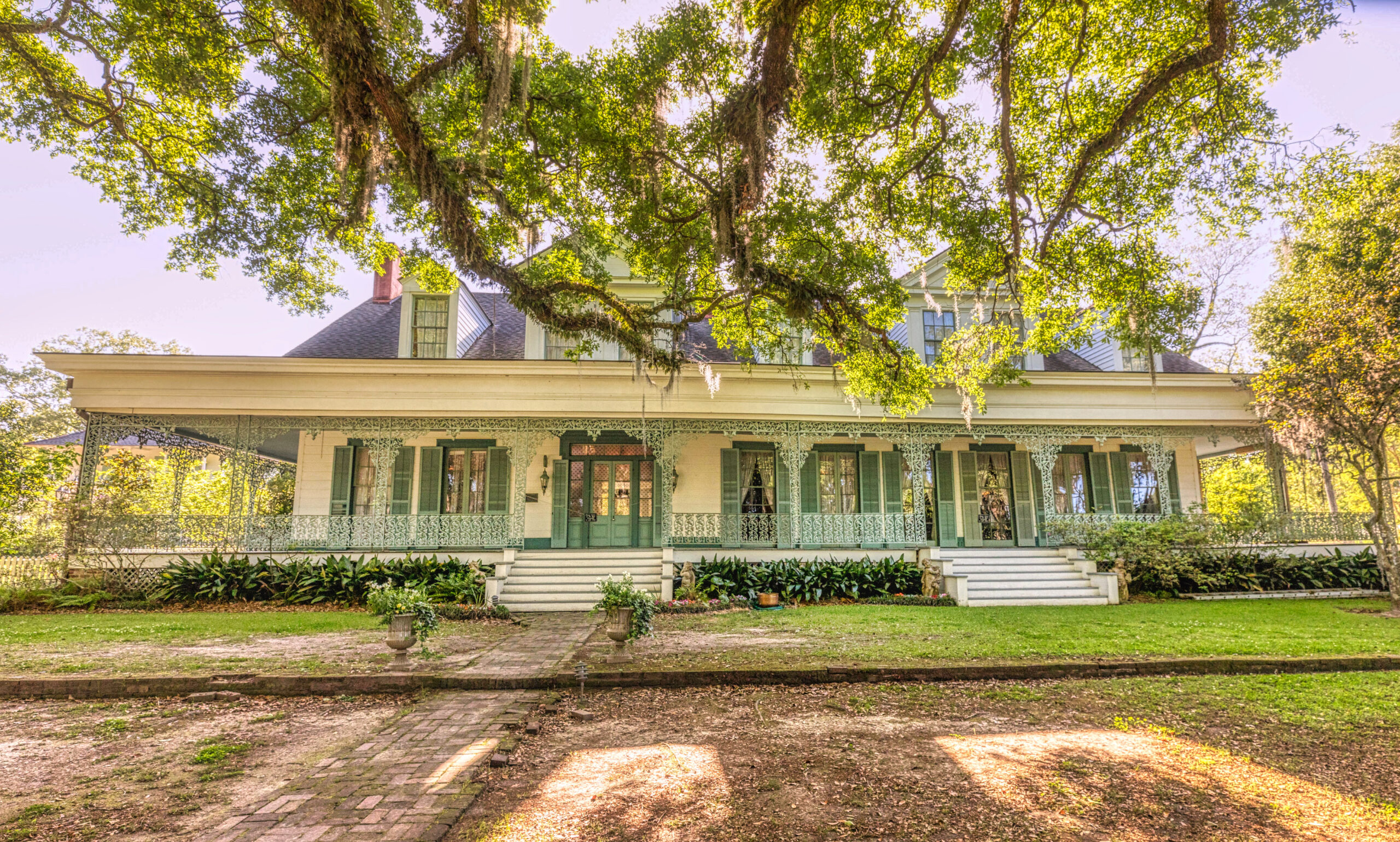 The Myrtles Plantation {An Honest Review}